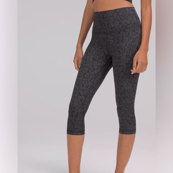lululemon Align™ High-Rise Crop 21 - Picture 2 of 4